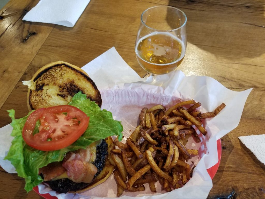 Jucy Lucy with shoestring fries