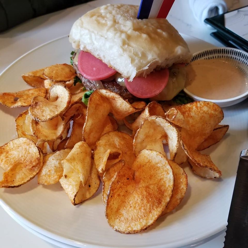 Burger with pickled radish